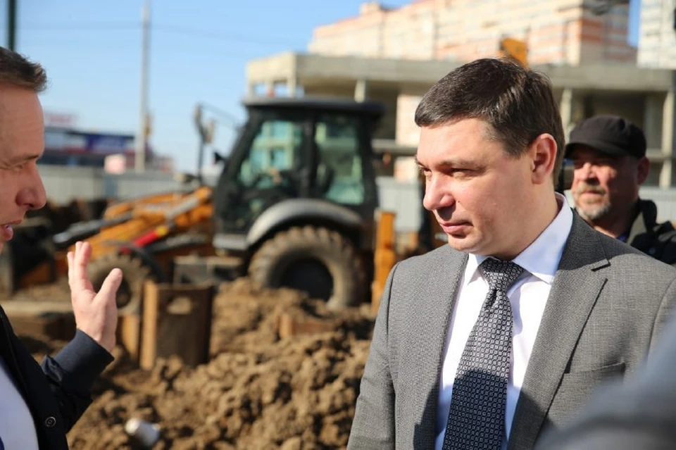 Ход работ 23 апреля оценил мэр города Евгений Первышов