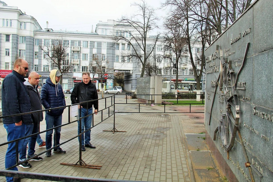 К 9 мая в Орле предстоит привести в порядок 20 воинских захоронений. Фото: пресс-служба администрации города