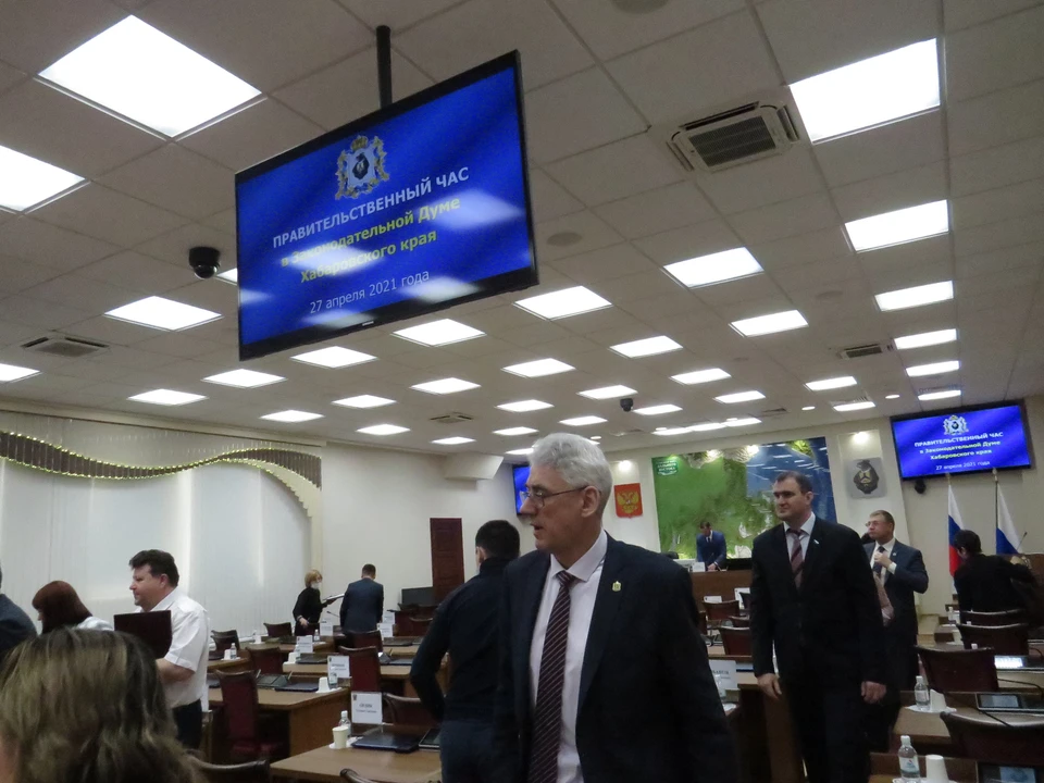 Виктор Калашников отчитался на «Парламентском часе»