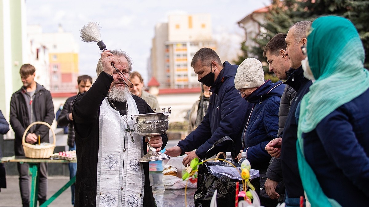 Пасхальные службы 2021 в храмах Челябинска, где освятить куличи и яйца -  KP.RU