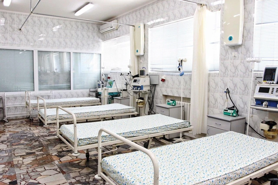 В стационарах продолжают лечение около 1,4 тыс. пациентов