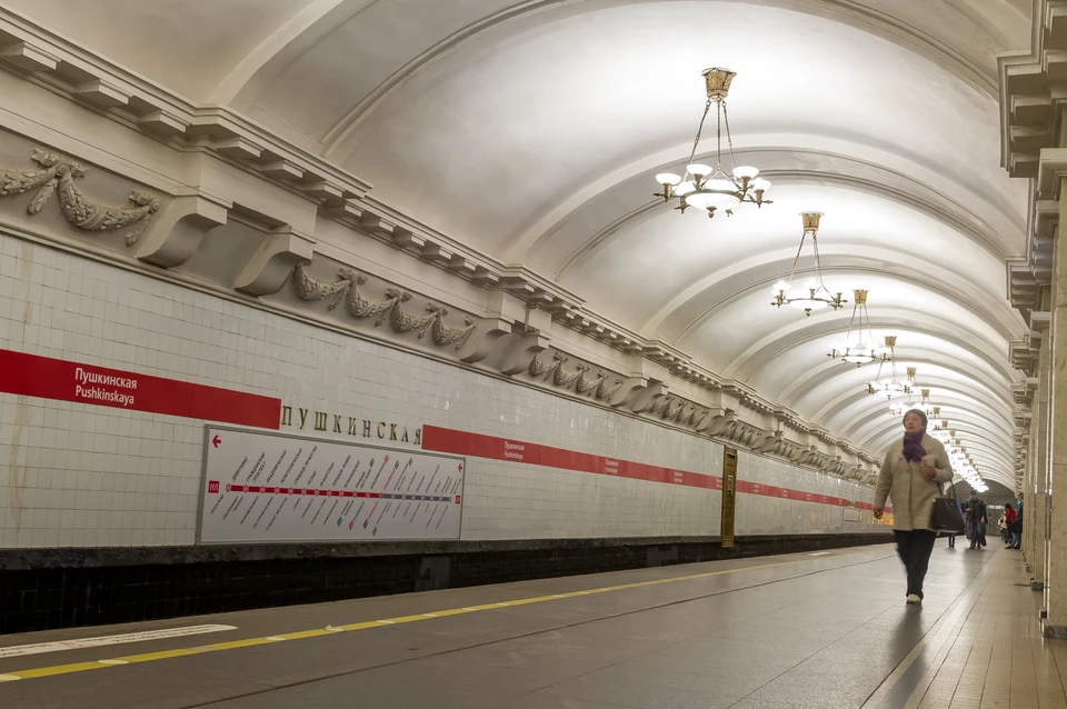 На красной линии петербургского метро появилась сеть Билайн.