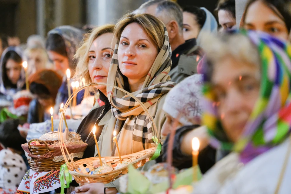 Пасхальная служба прошла в Казанском соборе.