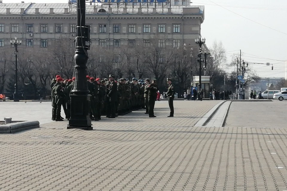 В Хабаровске вновь перекроют дороги для репетиций Парада Победы в 2021 году