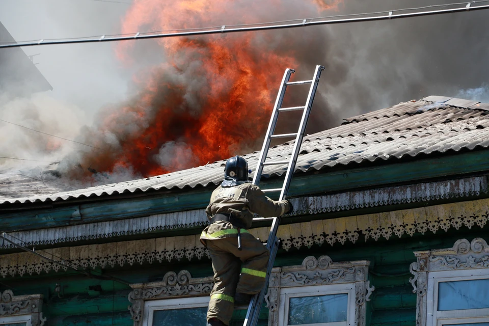 Пожар в Барнауле. Архивное фото