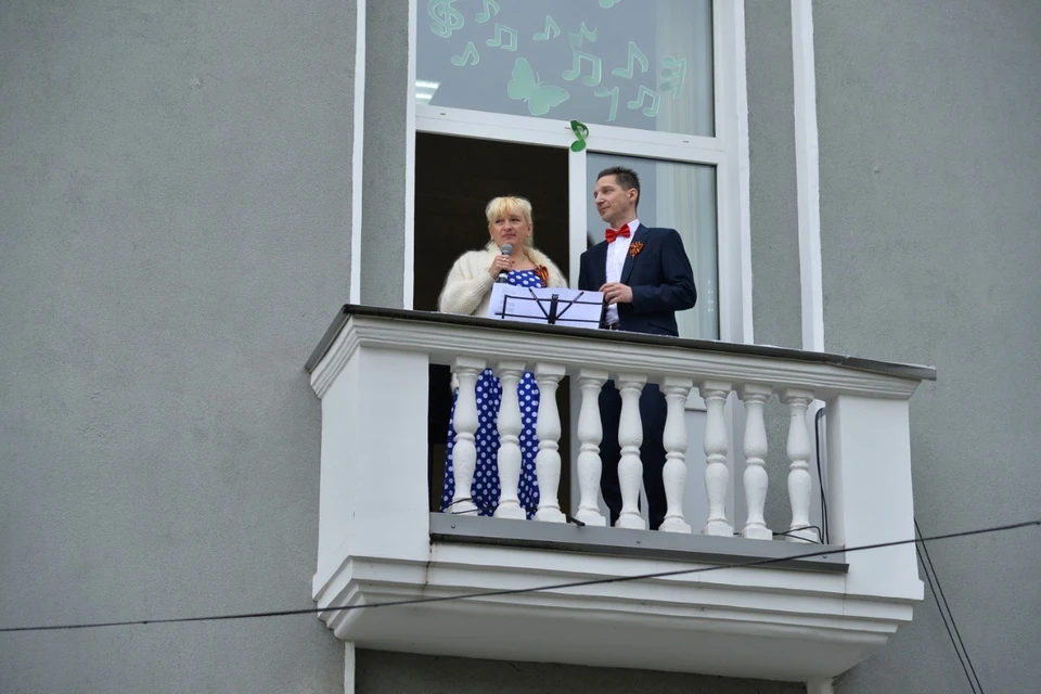 Концерт "Песни, опалённые войной" провели во Дворце культуры химиков в Дзержинске. ФОТО: администрация г. Дзержинска