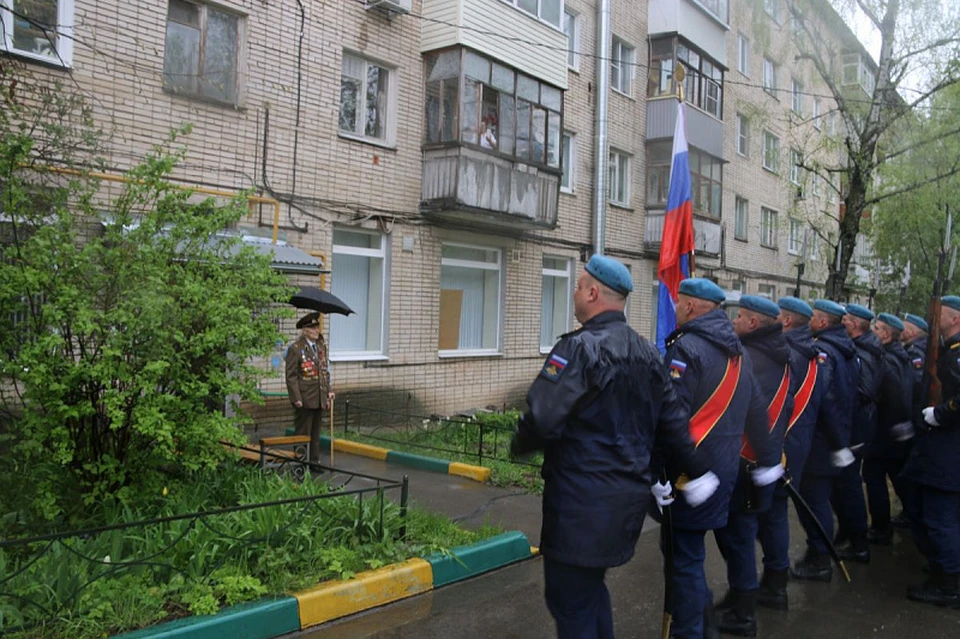 Собственные парады Победы принимали тульские ветераны у своих домов
