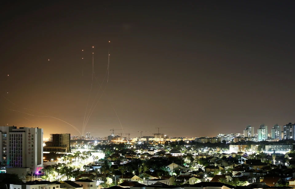 ХАМАС заявило, что выпустило 130 ракет по Тель-Авиву
