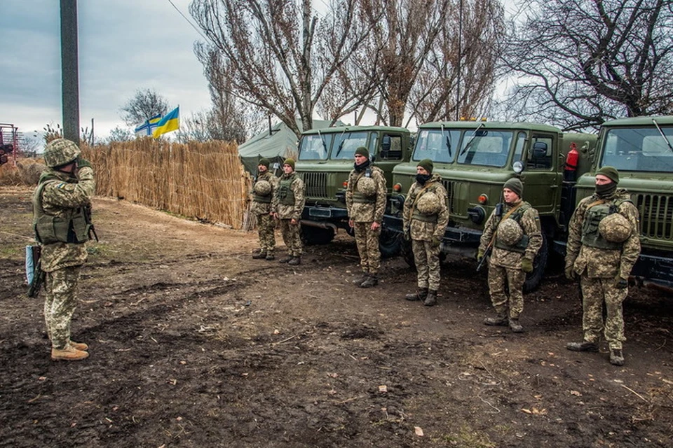 Автомобиль ГАЗ-66 подорвался на мине – в итоге трое погибших и пятеро раненых. Фото: Пресс-центр штаба ООС