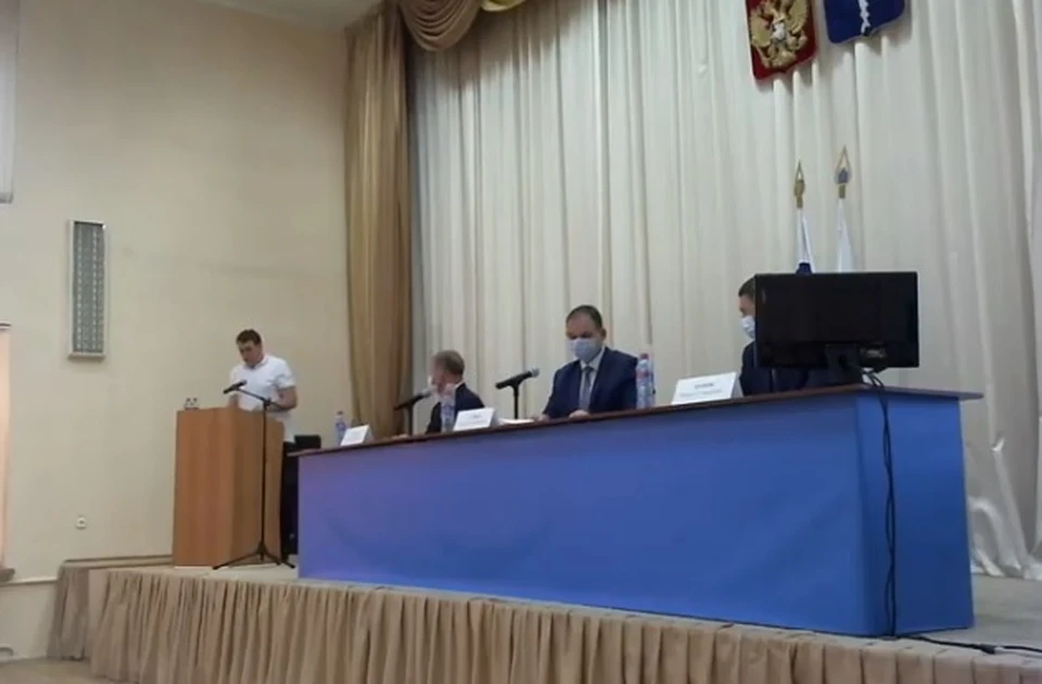 Трансляция слушаний оборвалась в самом начале обсуждения