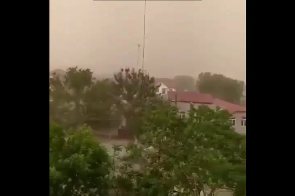 Буря в Дагестане. Фото: стоп-кадр видео очевидцев