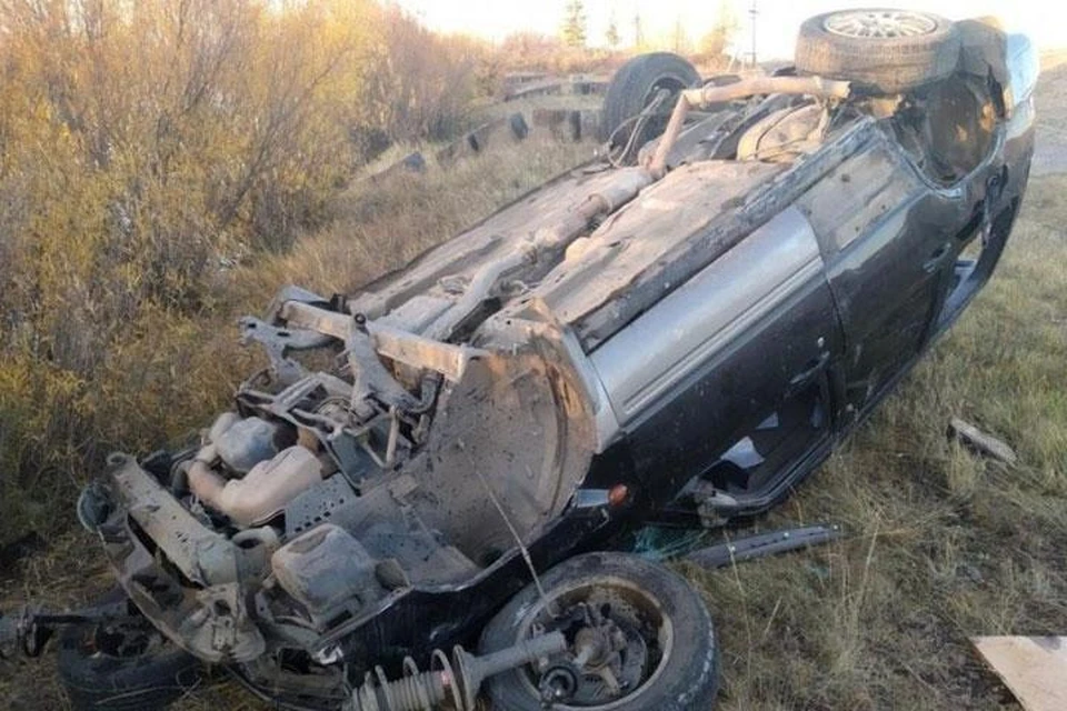 В Туве пьяный водитель врезался в служебный «Лексус» губернатора. Фото: ГИБДД Тувы