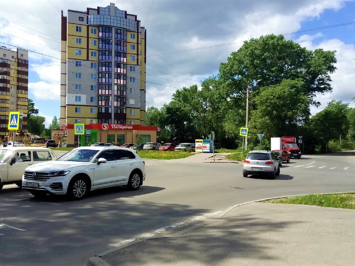 В Вологде появятся светофоры на перекрестках Петина-Панкратова и Гончарная-Гагарина  - KP.RU