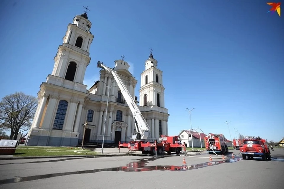 За две недели на реконструкцию "белорусского Нотр-Дама" пожертвовали почти 500 тысяч рублей.
