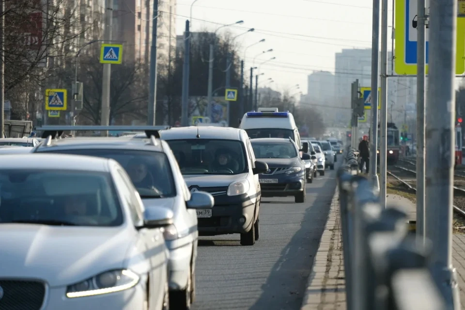 Почему в питере пробки