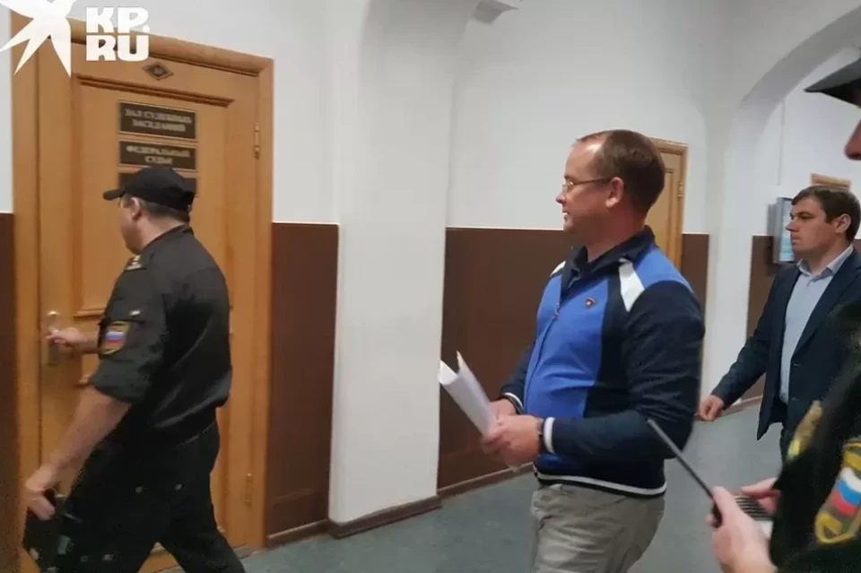 А казалось, что все неприятности для Карабасова начались только вчера. "Архив "КП"-Рязань".