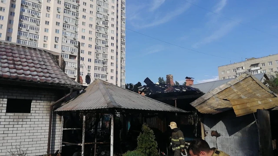 Пожар в жилом доме на улице Пугачева