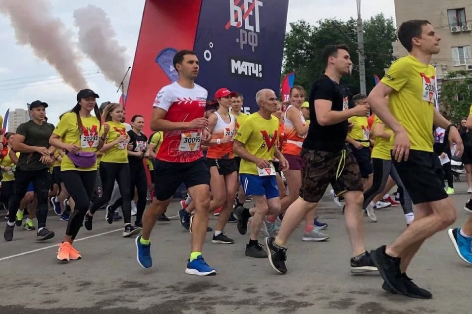 В забеге в Ростове поучаствовали три тысячи человек. Фото аккаунт Алексея Логвиненко в Инстаграм