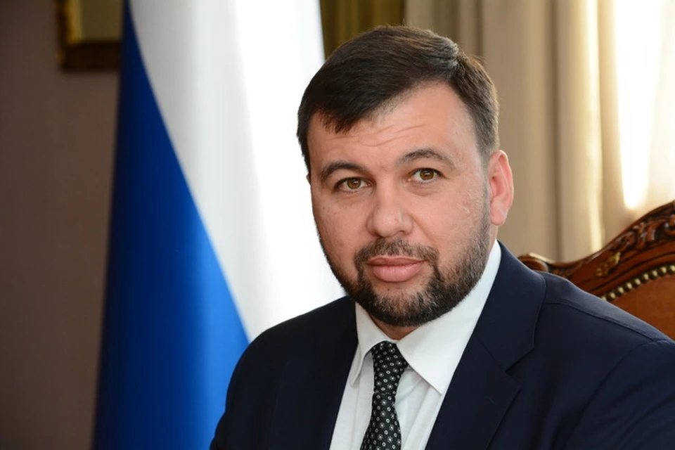 Денис Пушилин пожелал детям Республики радостного и беззаботного детства. Фото: АГ ДНР