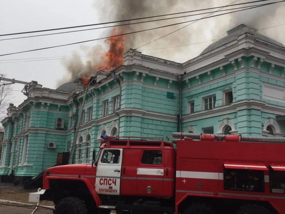 Медики награждены за мужество и самоотверженность, проявленные при исполнении профессионального долга в экстремальных условиях Фото: Прокуратура Амурской области