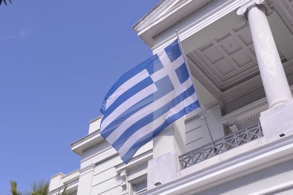 Греция продлила до 21 июня 2021 разрешение на въезд россиян в страну
