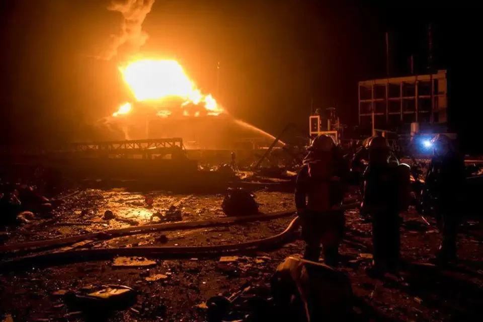 Не менее 11 человек погибли при взрыве газа в Китае