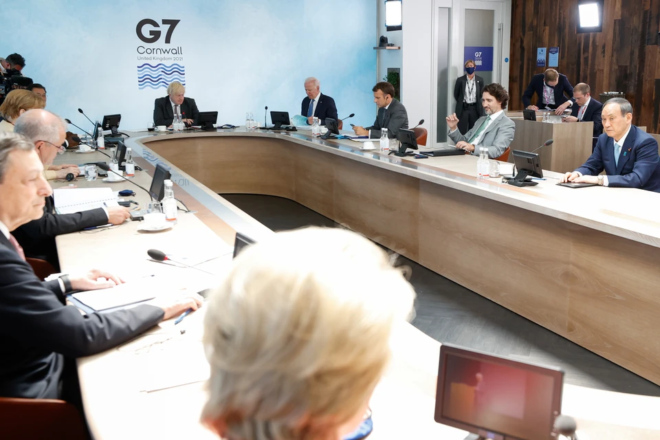 Страны G7 выступили за стабильные отношения с Россией