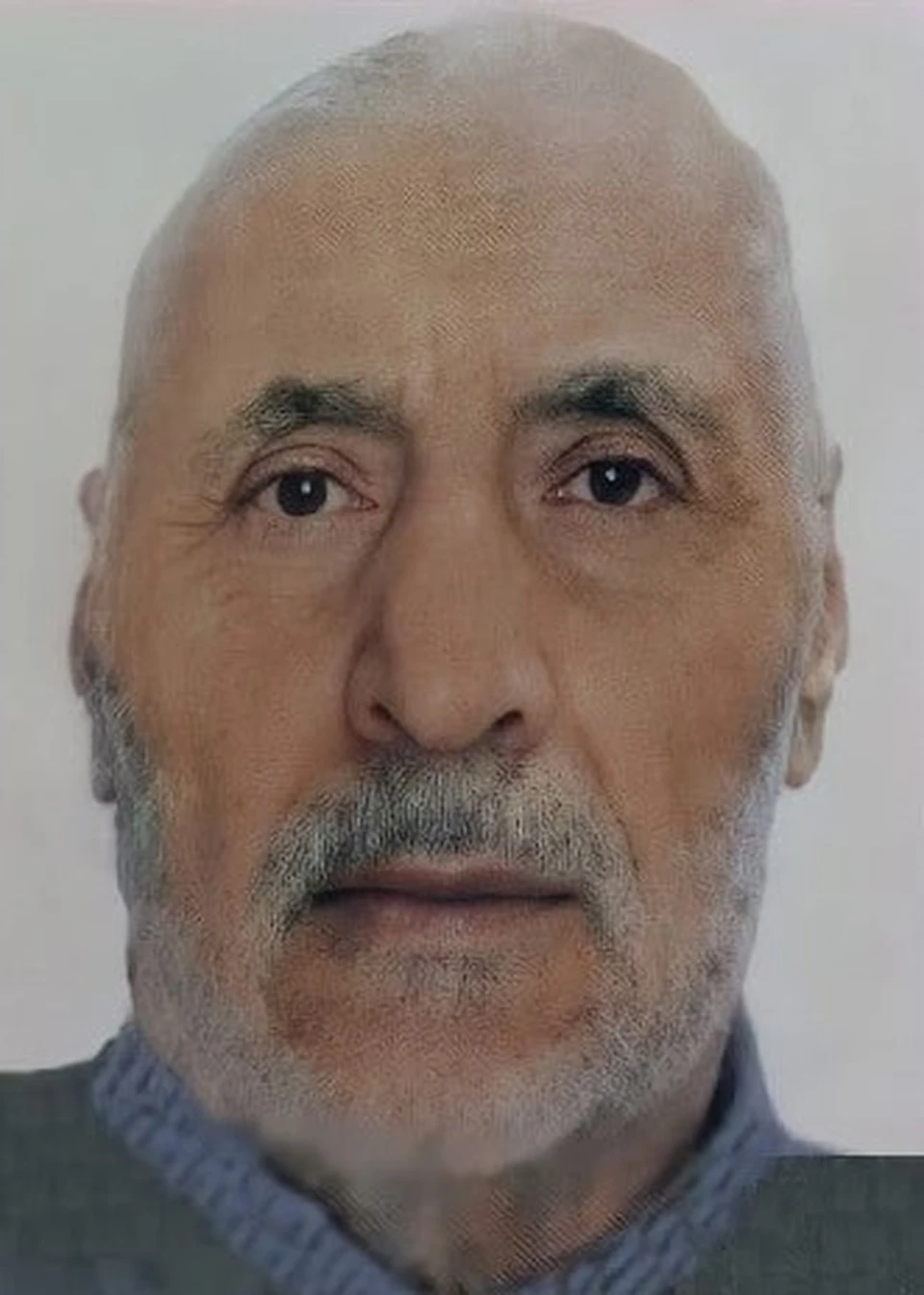 Мужчина нуждается в помощи медиков