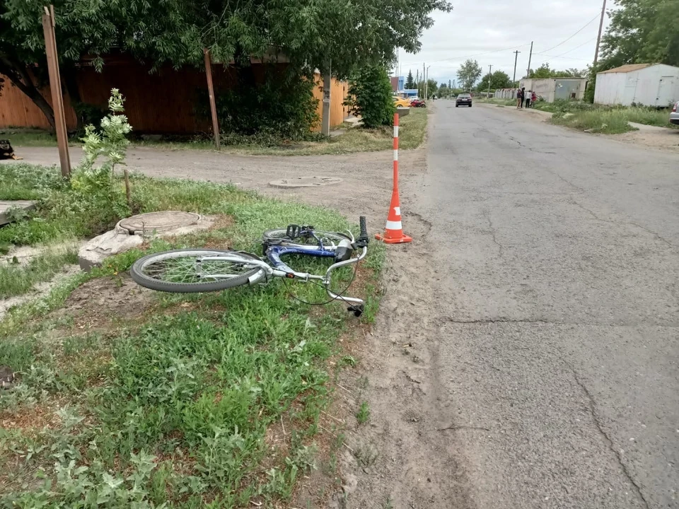 Подростка забрали в больницу с песта ДТП.