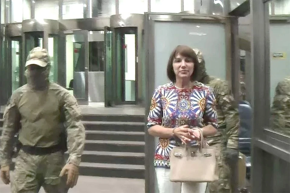 Елена Канунникова во время задержания.