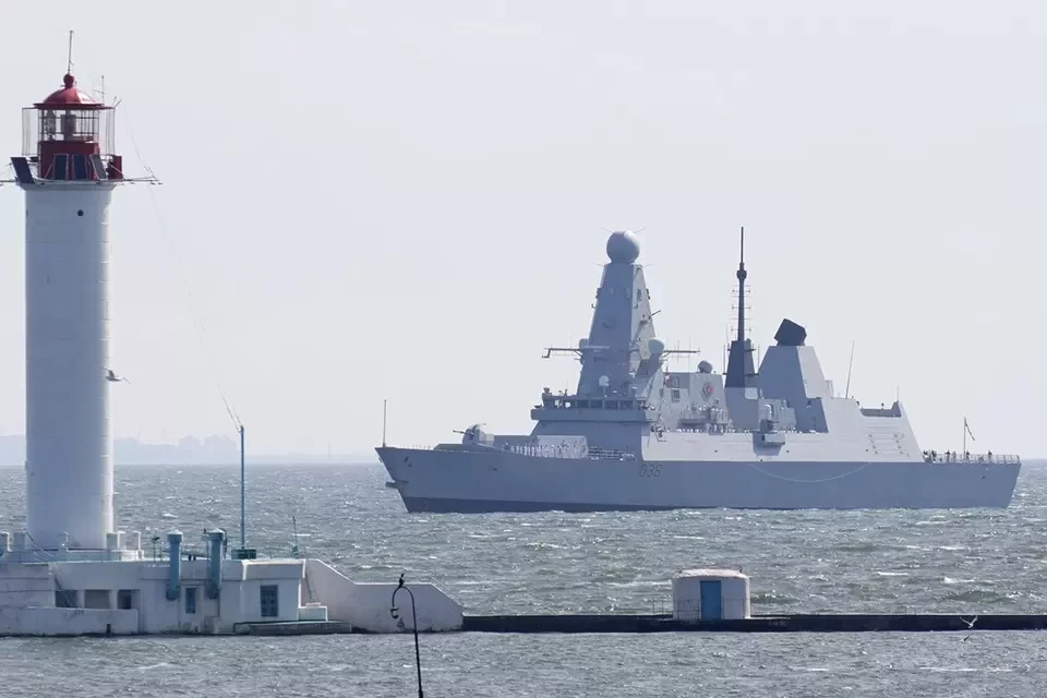 Глава генштаба Британии признал, что инцидент с эсминцем мог создать риск «необоснованной эскалации»