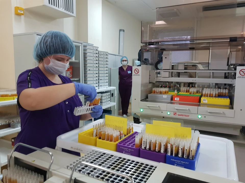 Лабораториями за сутки проведено 9337 тестов на коронавирусную инфекцию