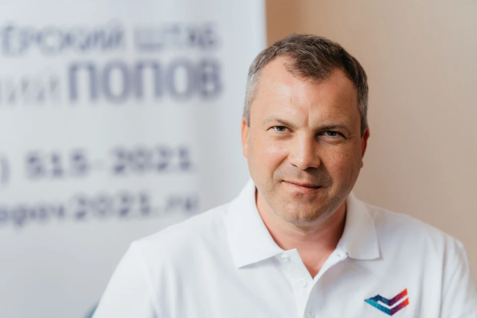 Евгений Попов подчеркнул, что он хочет не только обсуждать проблемы горожан, но и участвовать в их решении. Фото: Александра МАЛИКОВА.