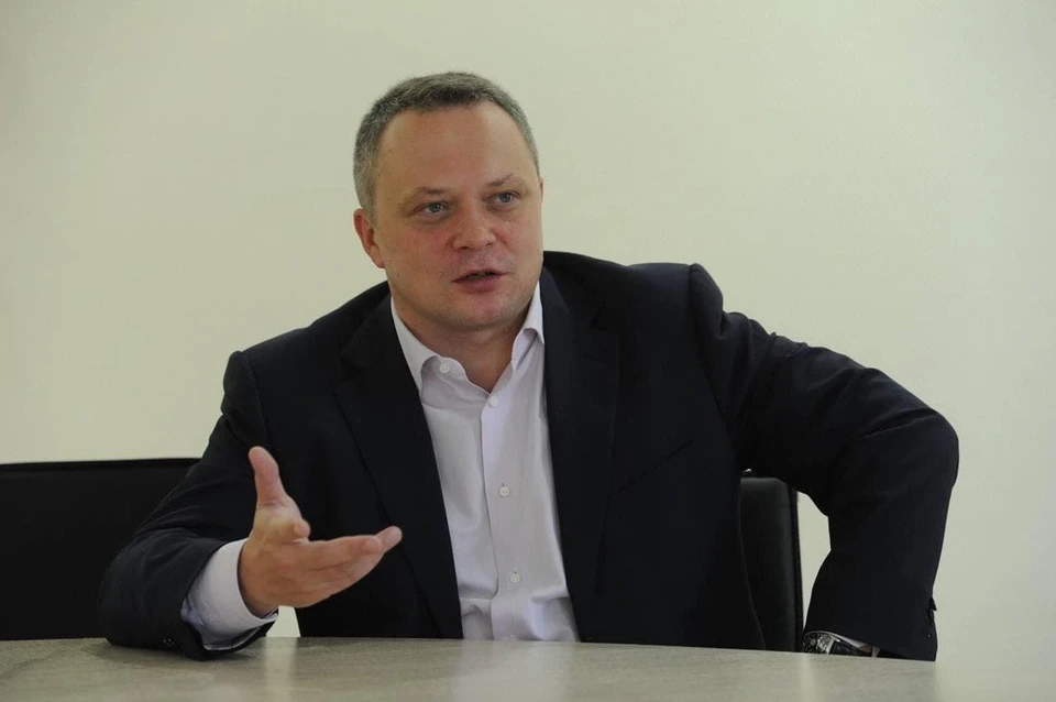 Константин Костин.