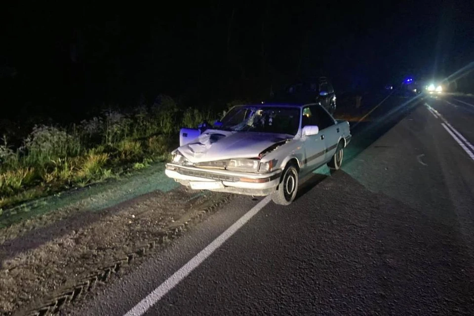 На трассе «Байкал» «Тойота Виста» насмерть сбила 40-летнего мужчину, бежавшего через дорогу к машине