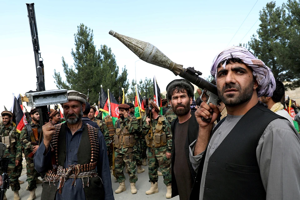 Вывод войск из Афганистана в ближайшей перспективе приведет к скатыванию в хаос гражданской войны