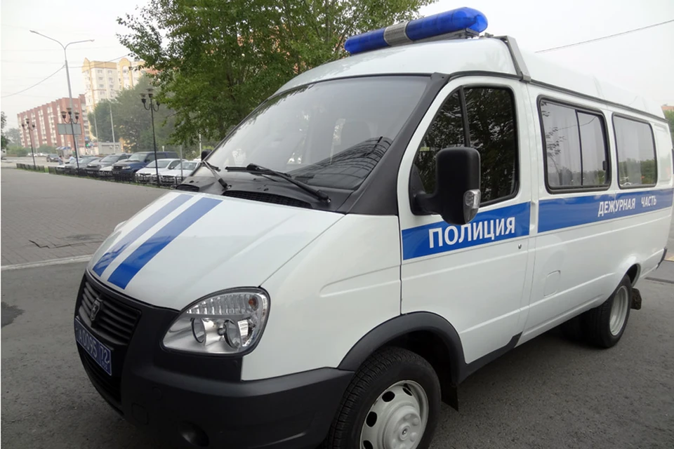 В Тюменской области молодой ревнивец порезал соседа ножом после ссоры с женой.