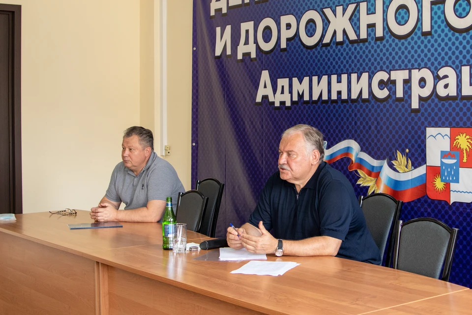 Константин Затулин на встрече с коллективом Сочи "Автотранс"