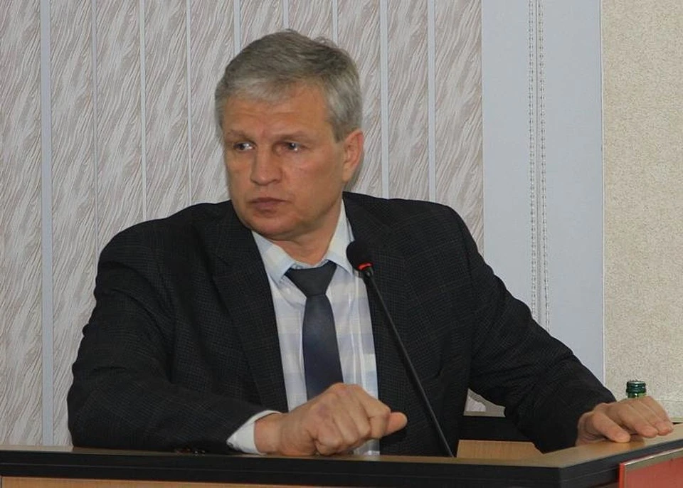 В Брянском облсуде рассмотрели апелляции экс-председателя городского комитета по ЖКХ Игоря Гинькина.