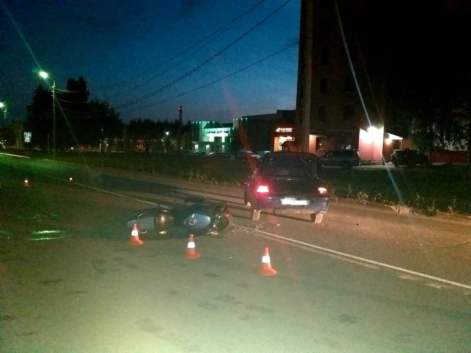 В Нефтеюганске подросток на авто сбил мужчину на мотоцикле Фото: ГИБДД России