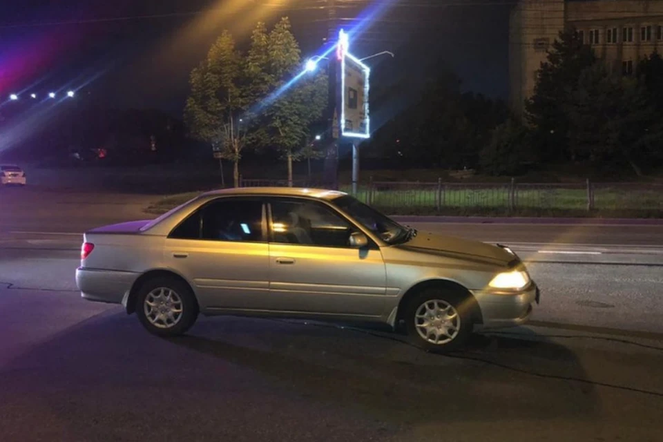 В Хабаровске иномарка наехала на лежащего пешехода