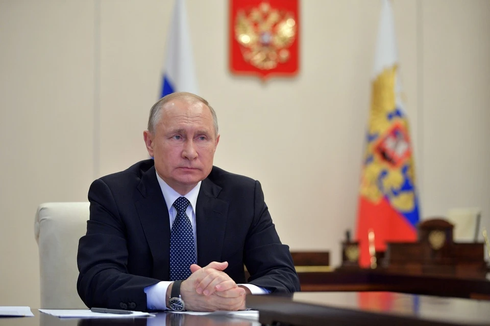 Путин поручил увеличить российскую группировку, которая тушит пожары в Греции