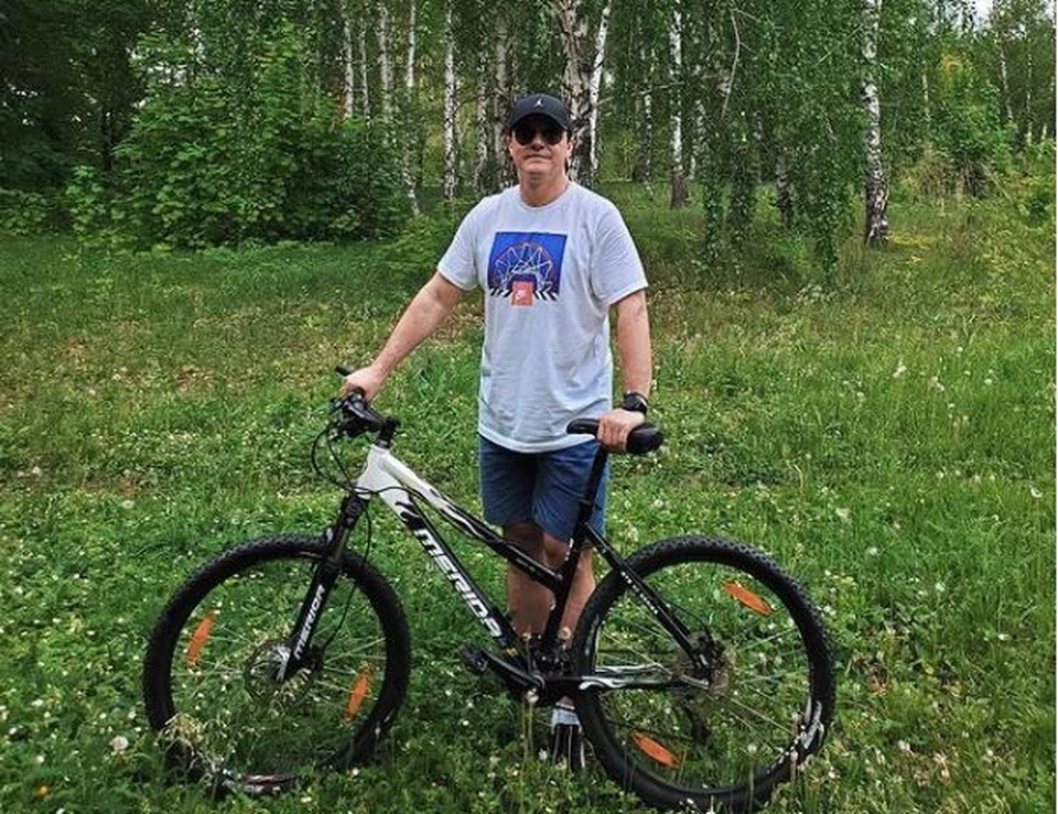 Губернатор Дмитрий Азаров удивляет жителей области и своими спортивными подвигами