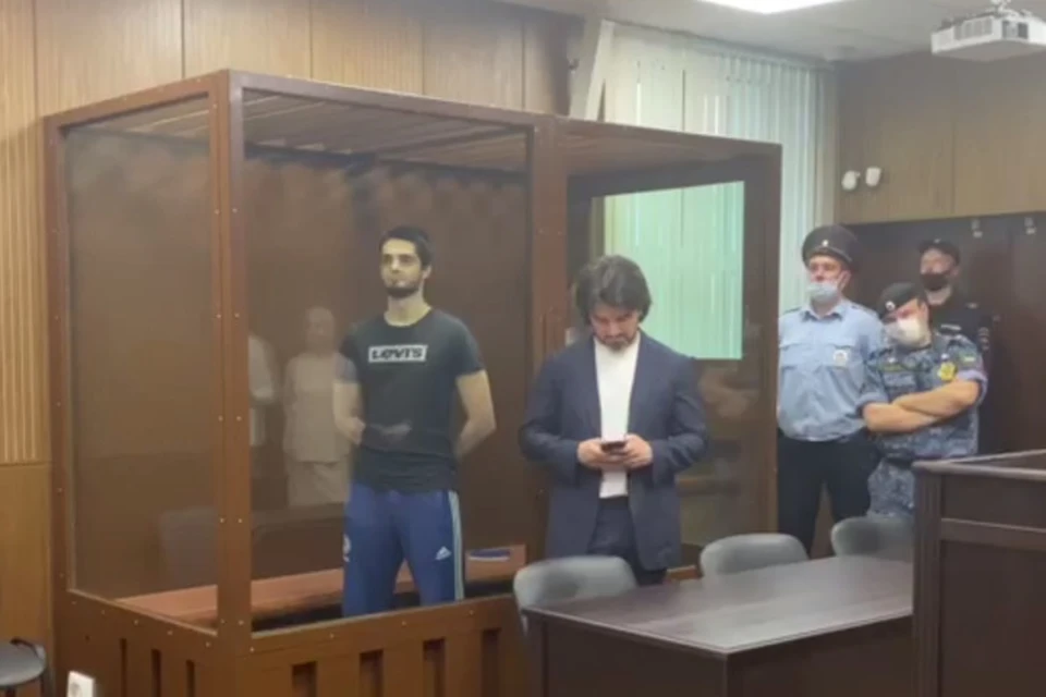 Джумаев слушает приговор в зале суда. Фото: пресс-служба ведомства
