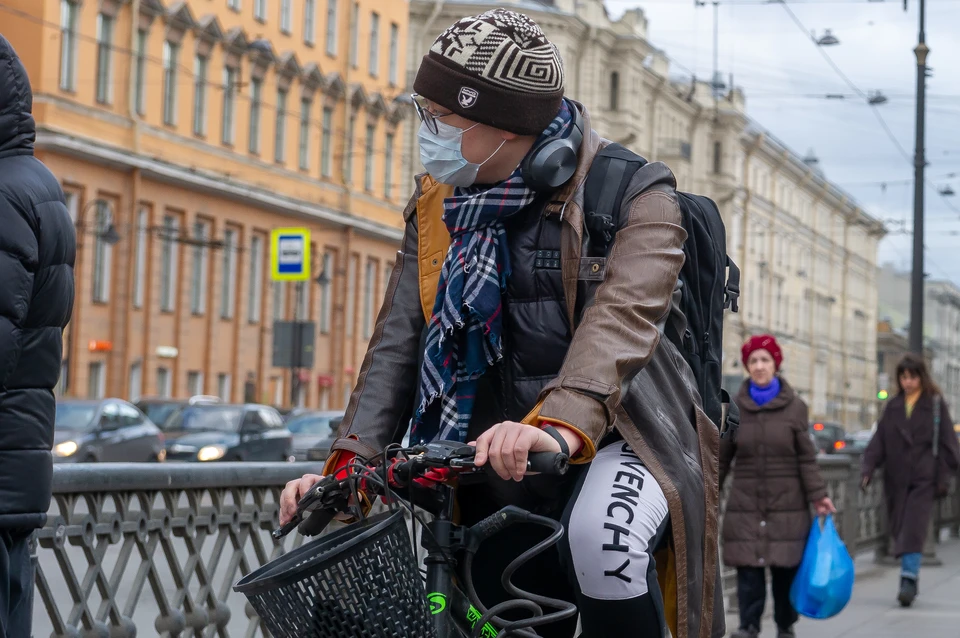Огромный рост заражений коронавирусом произошел в Петербурге 24 августа