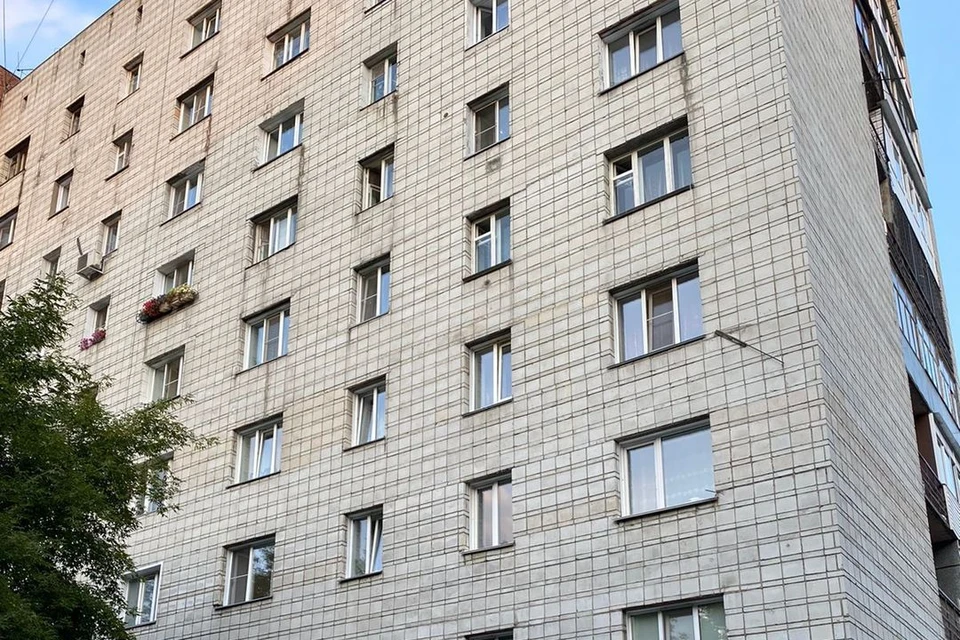Мужчина был на 3 этаже. Фото: СК по Новосибирской области