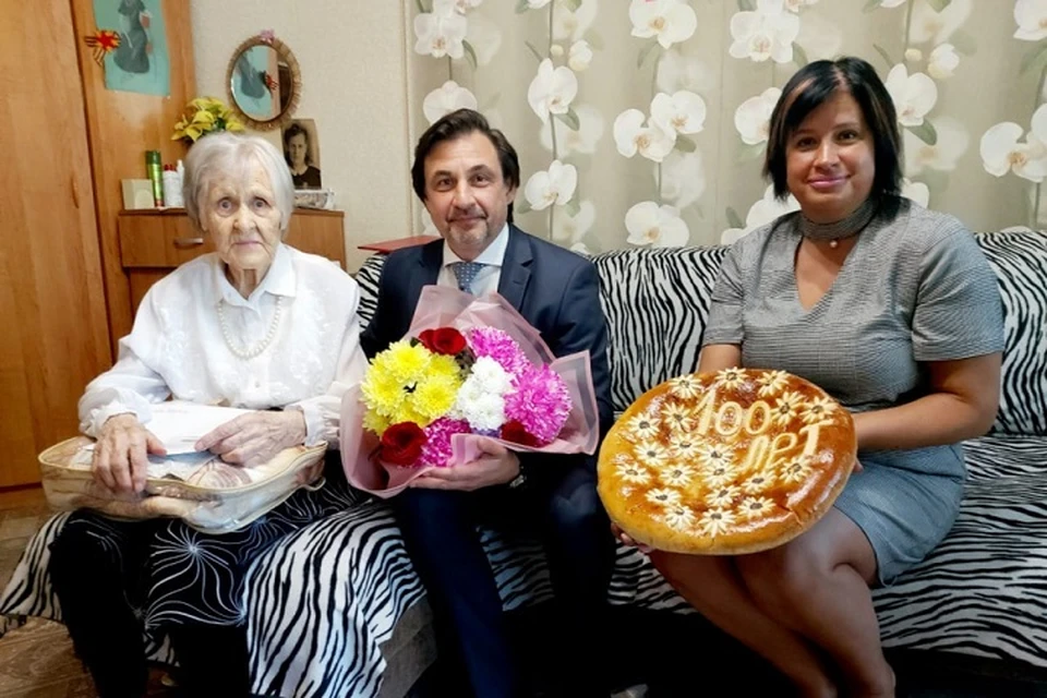 100-летие отпраздновала жительница Комсомольска Надежда Сазанова