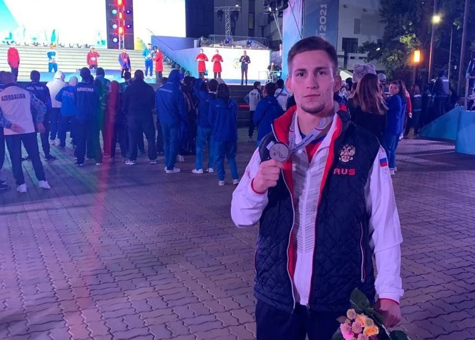 Спортсмен из Нижневартовска завоевал серебро I Игр стран СНГ по самбо Фото: Центр спортивной подготовки сборных команд Югры