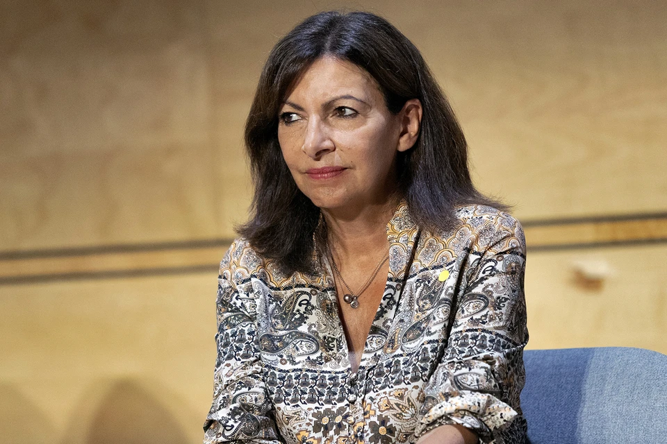 Идальго возглавляет парижскую мэрию с 2014 года