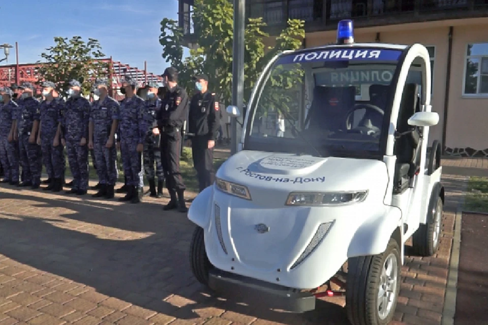 Новые машины приобрела городская администрация. Фото: пресс-служба управления МВД России по РО